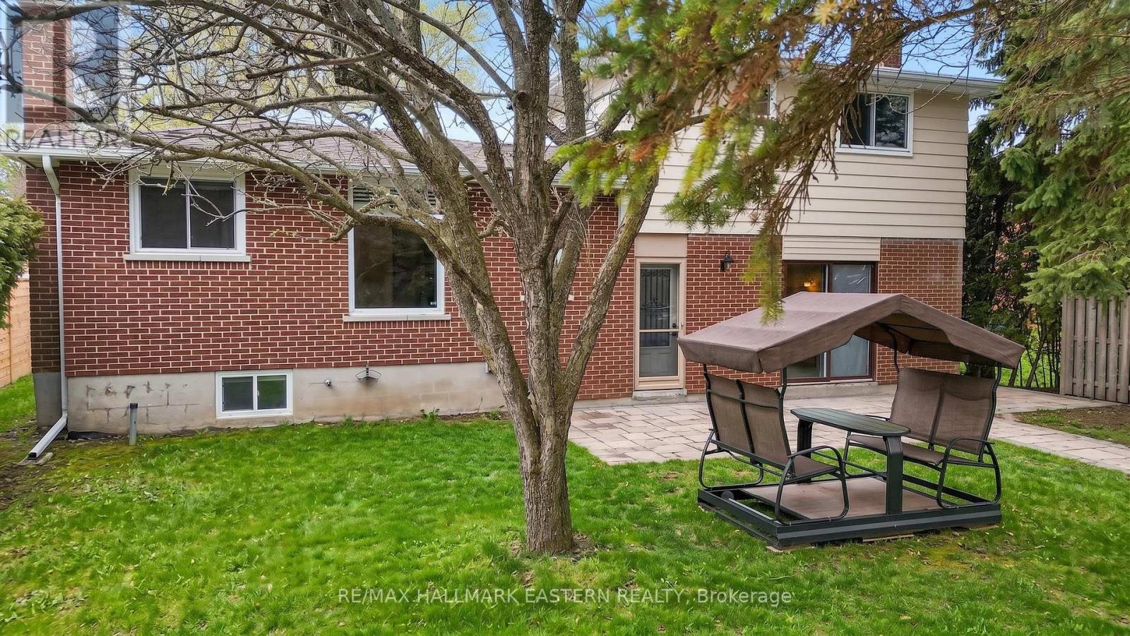946 Beaufort Court, Oshawa, Ontario  L1G 7J8 - Photo 48 - E12830642