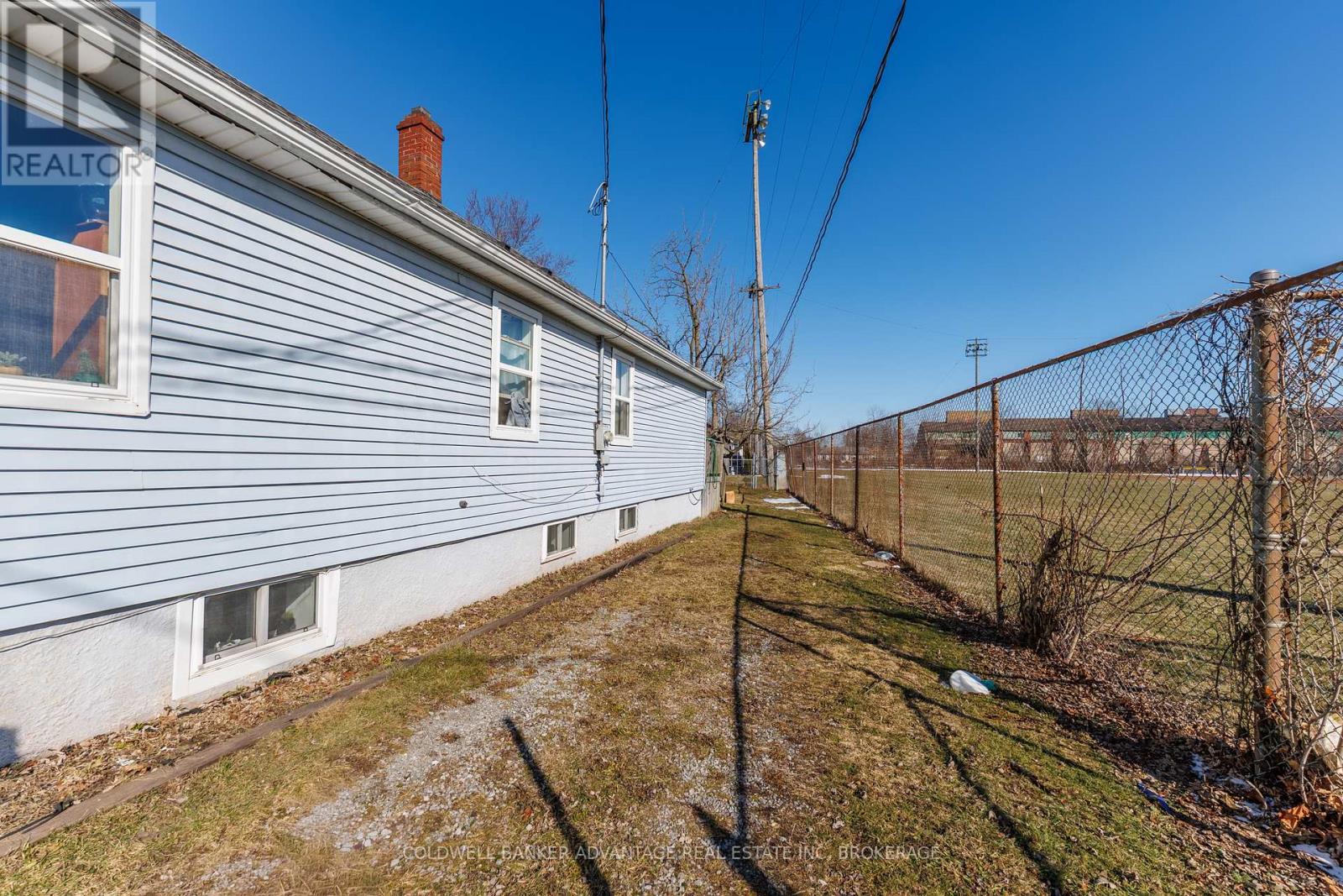 108 Burgar Street, Welland, Ontario  L3B 2S8 - Photo 16 - X13097742
