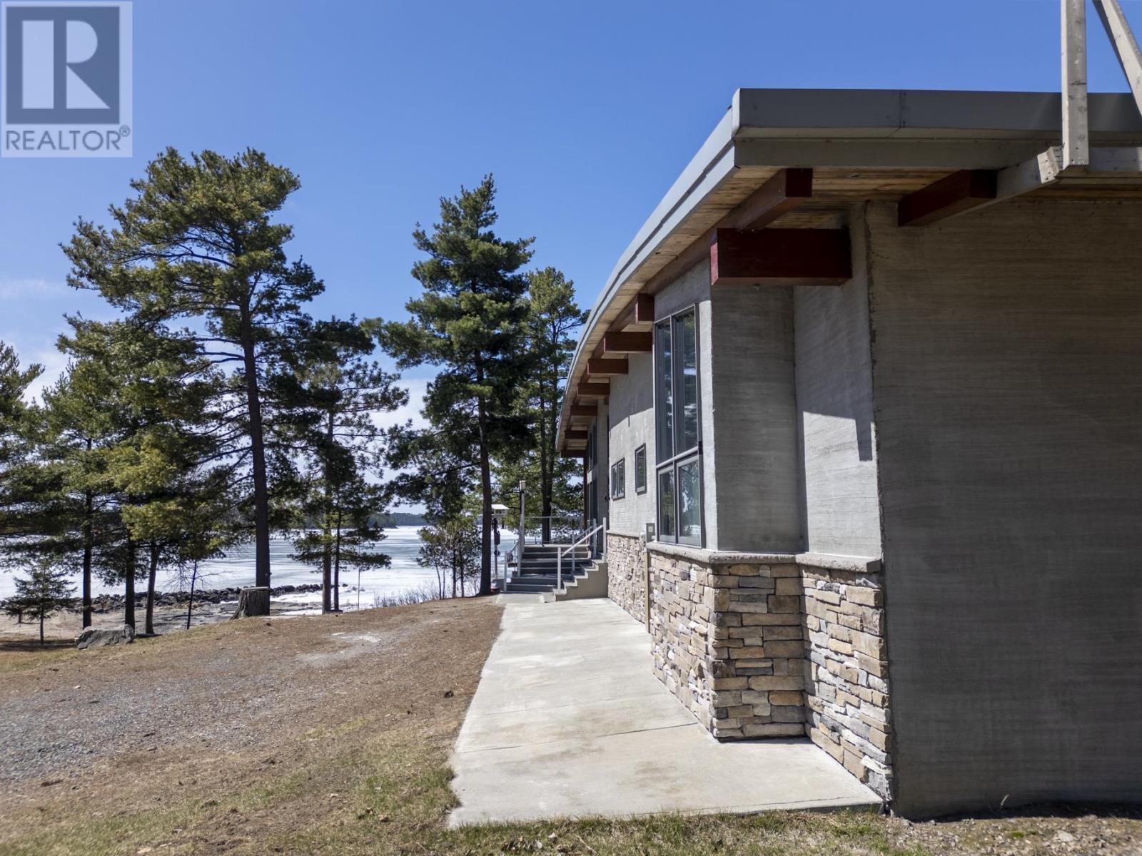 447 Hopkins Bay Rd, Watten Twshp, Ontario  P9A 3M3 - Photo 32 - TB2601069