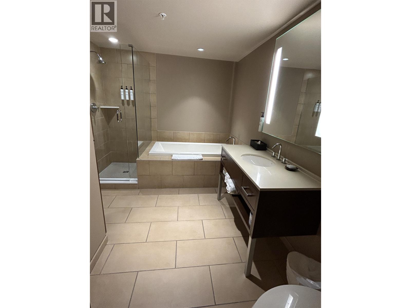 213b 2020 London Lane, Whistler, British Columbia  V8E 0B6 - Photo 8 - R3123042