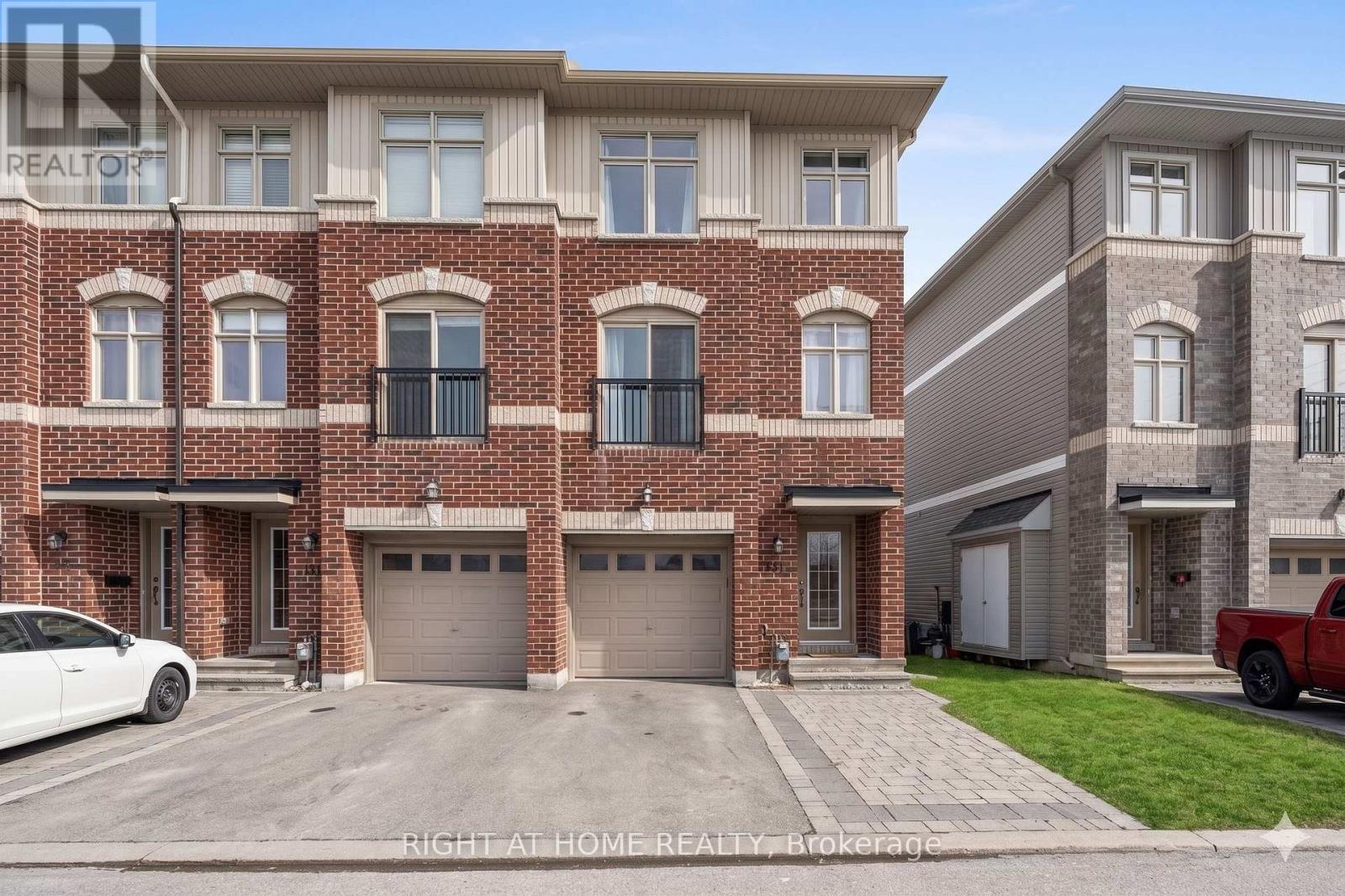 161 CAMDEN PRIVATE, Ottawa, Ontario