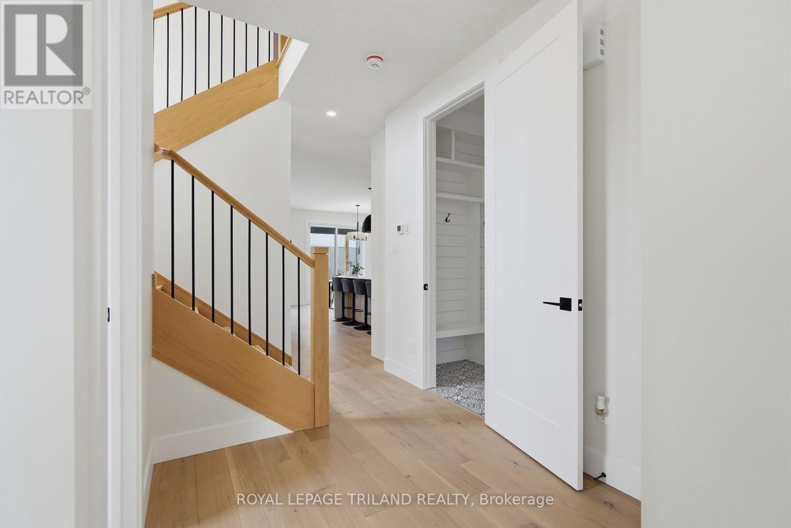 4049 Big Leaf Trail, London South, Ontario  N6P 0K2 - Photo 17 - X13139324
