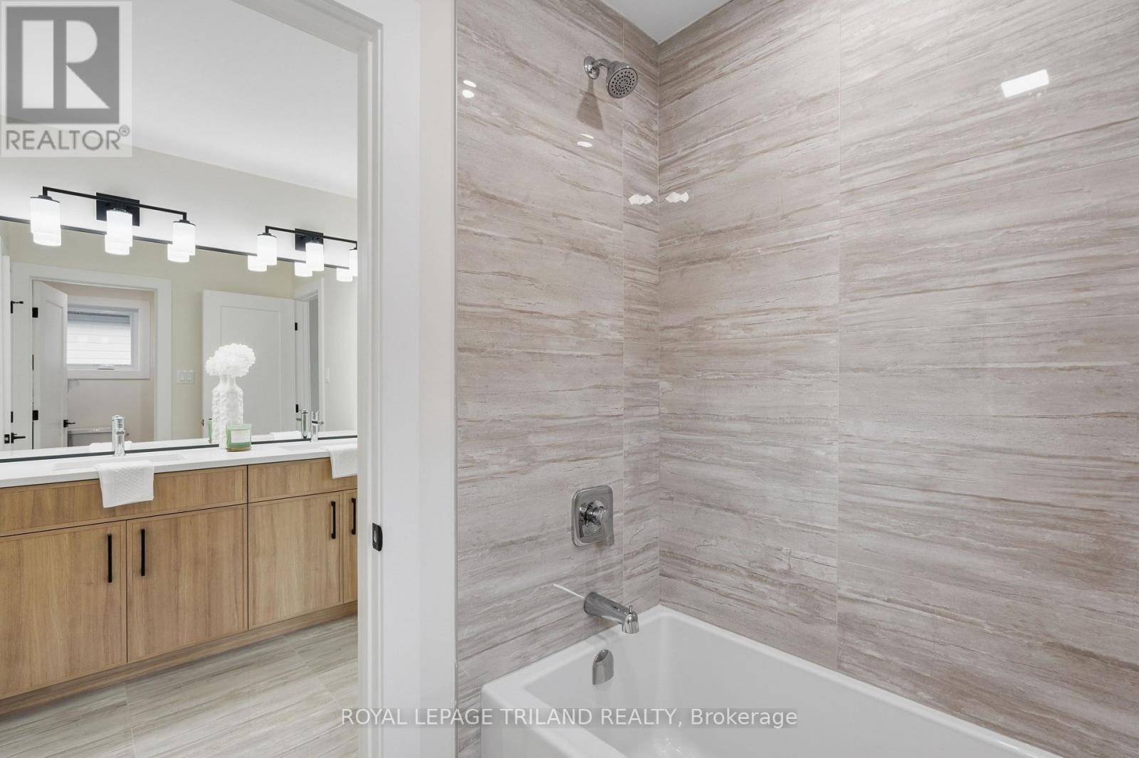 4049 Big Leaf Trail, London South, Ontario  N6P 0K2 - Photo 32 - X13139324