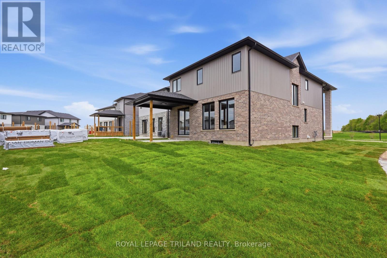 4049 Big Leaf Trail, London South, Ontario  N6P 0K2 - Photo 46 - X13139324