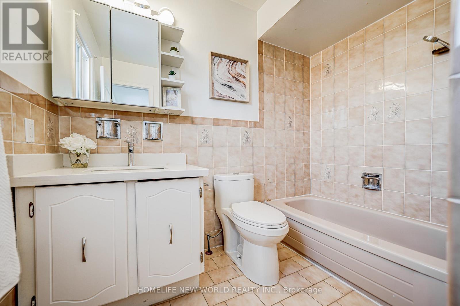 39 Burnt Bark Drive, Toronto, Ontario  M1V 3J6 - Photo 11 - E13139330
