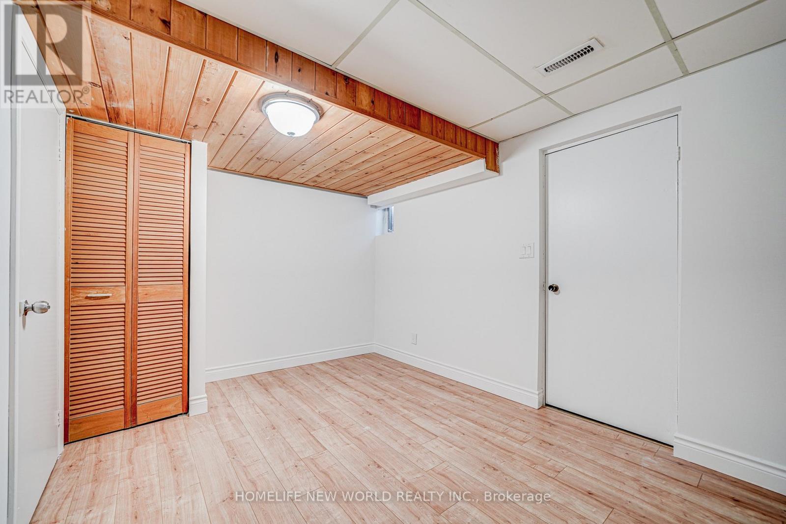 39 Burnt Bark Drive, Toronto, Ontario  M1V 3J6 - Photo 13 - E13139330