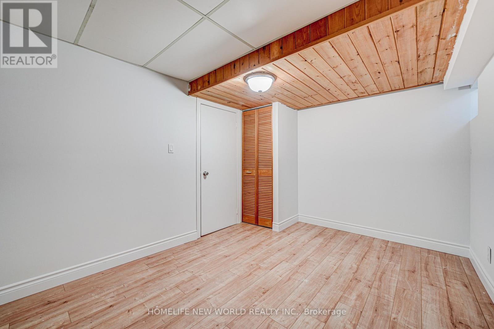 39 Burnt Bark Drive, Toronto, Ontario  M1V 3J6 - Photo 14 - E13139330