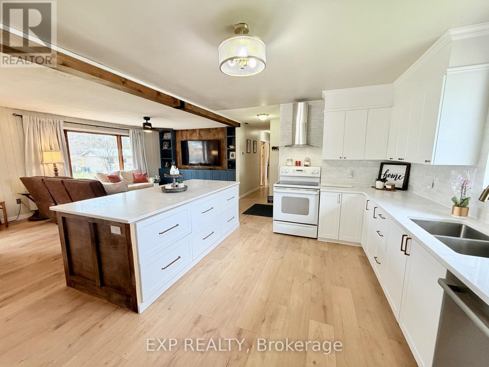 7 Fitz Avenue, South River, Ontario  P0A 1X0 - Photo 6 - X13112522