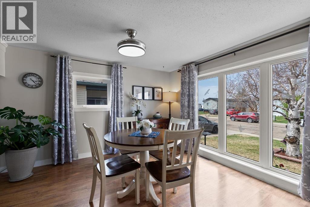 4809 55 Avenue, Camrose, Alberta  T4V 4J6 - Photo 9 - A2311933
