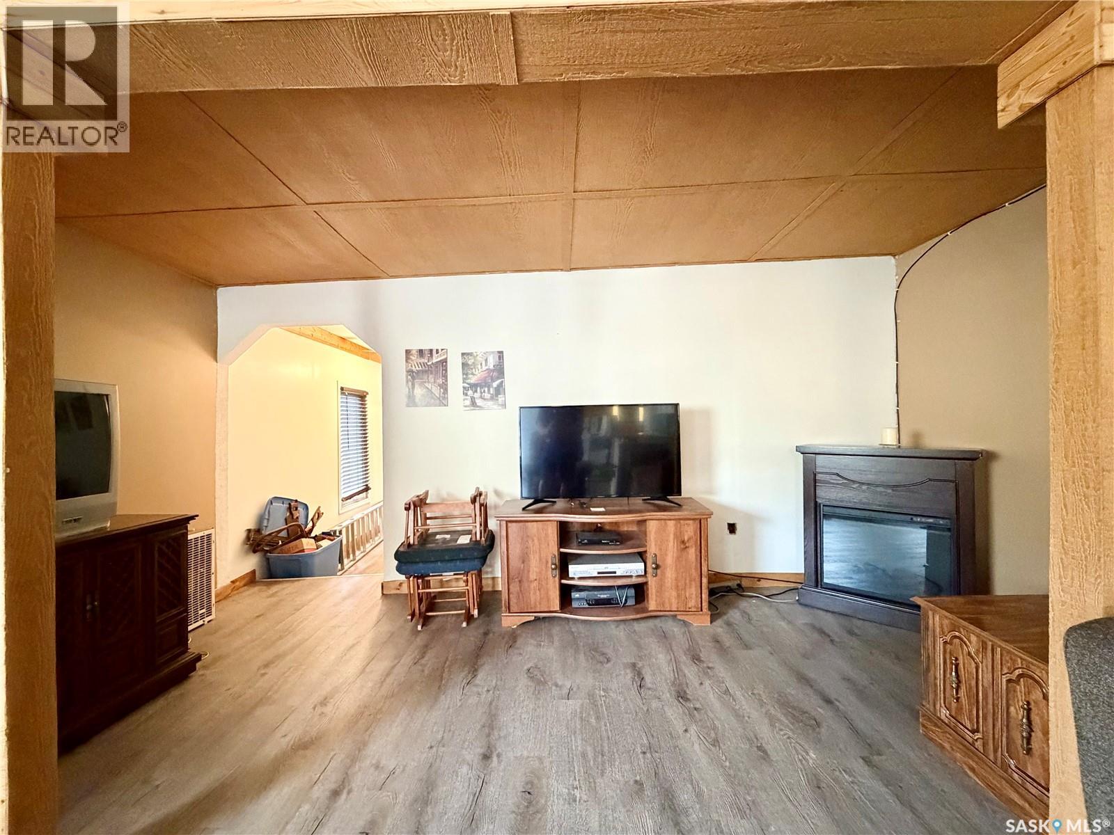 51 Lakeview Road, Grandview Beach, Saskatchewan  S0G 1C0 - Photo 11 - SK036232
