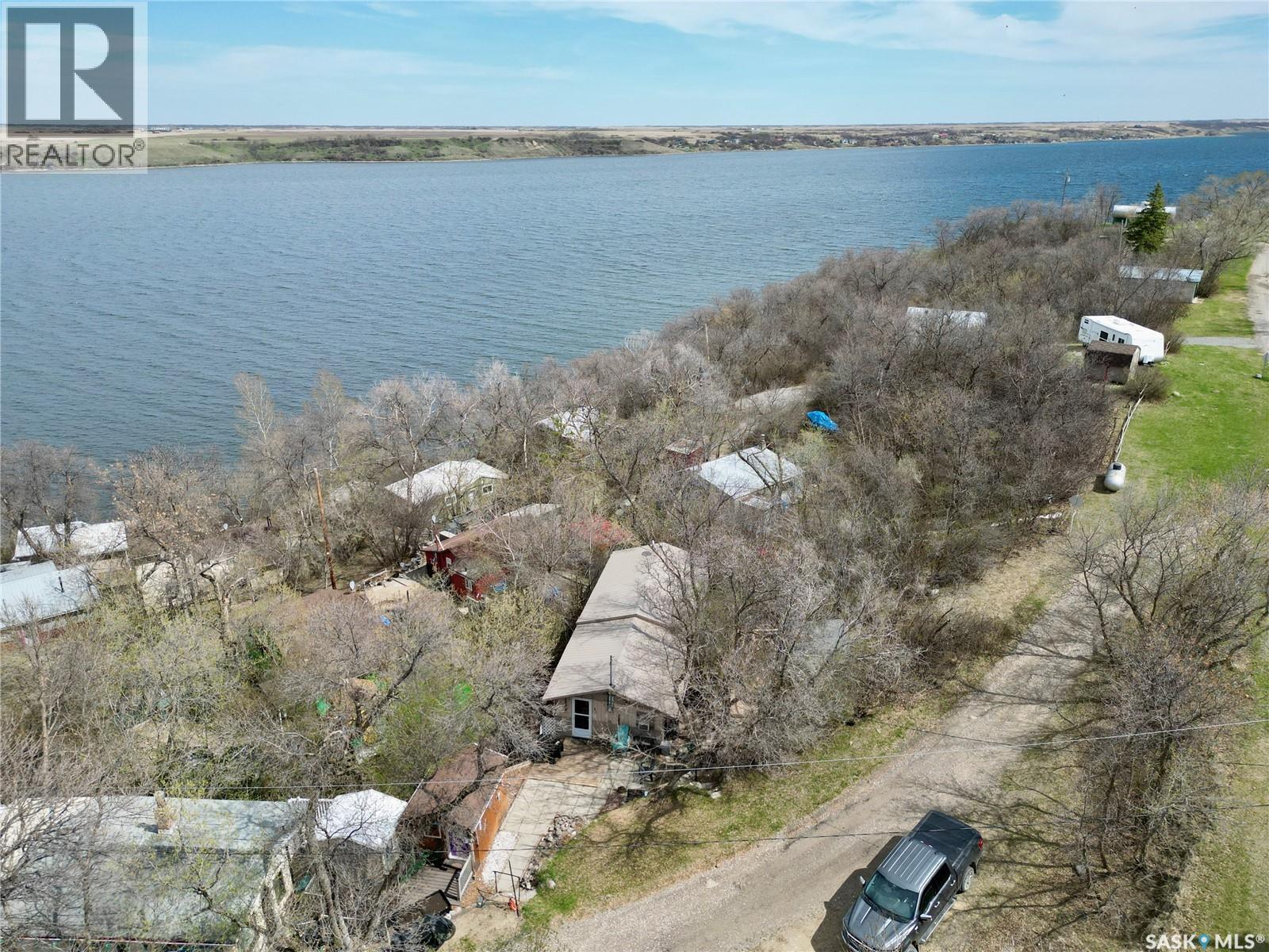 51 Lakeview Road, Grandview Beach, Saskatchewan  S0G 1C0 - Photo 2 - SK036232