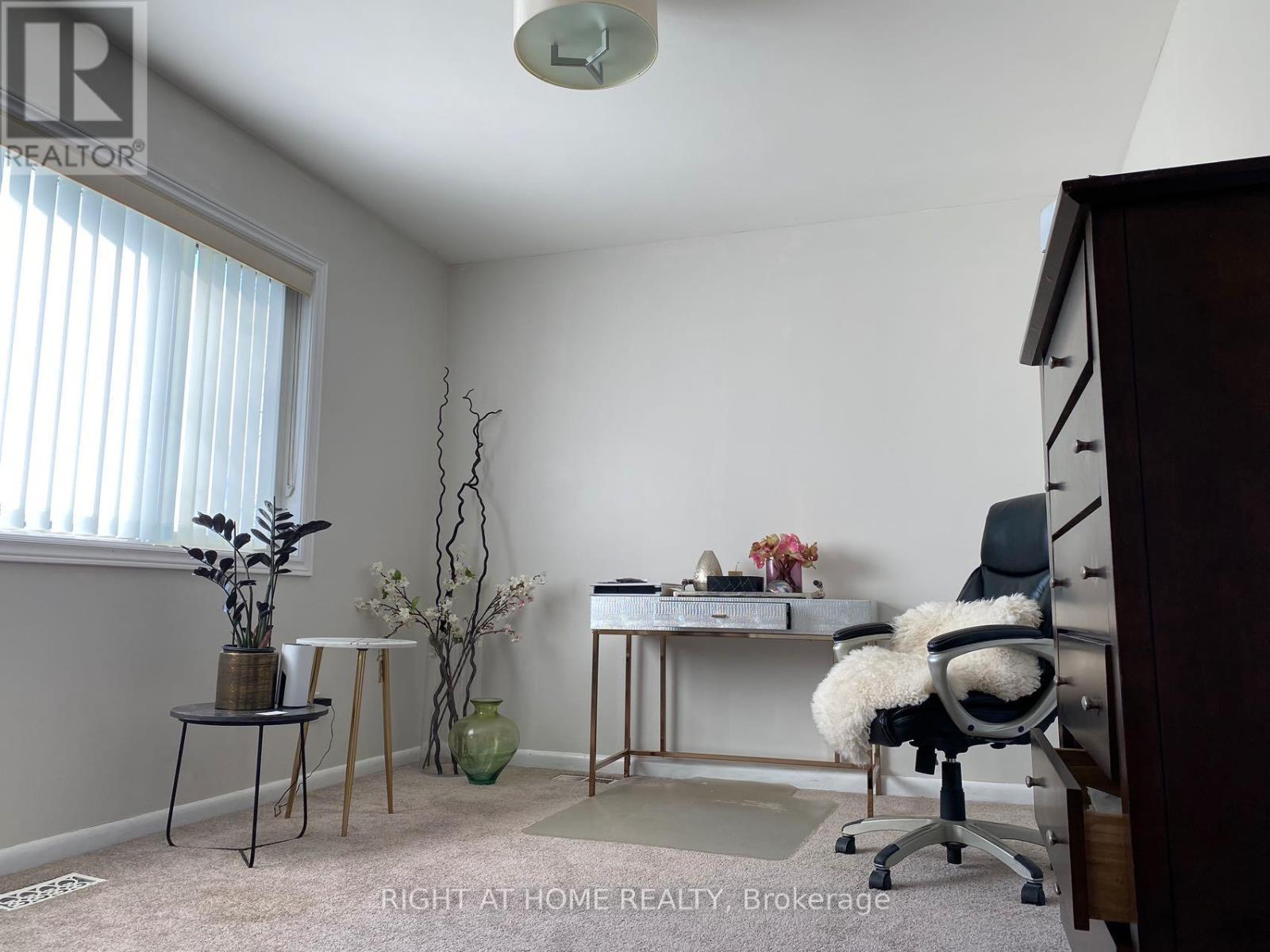 Upper 164 Guildwood Parkway, Toronto, Ontario  M1E 1P4 - Photo 7 - E13139340