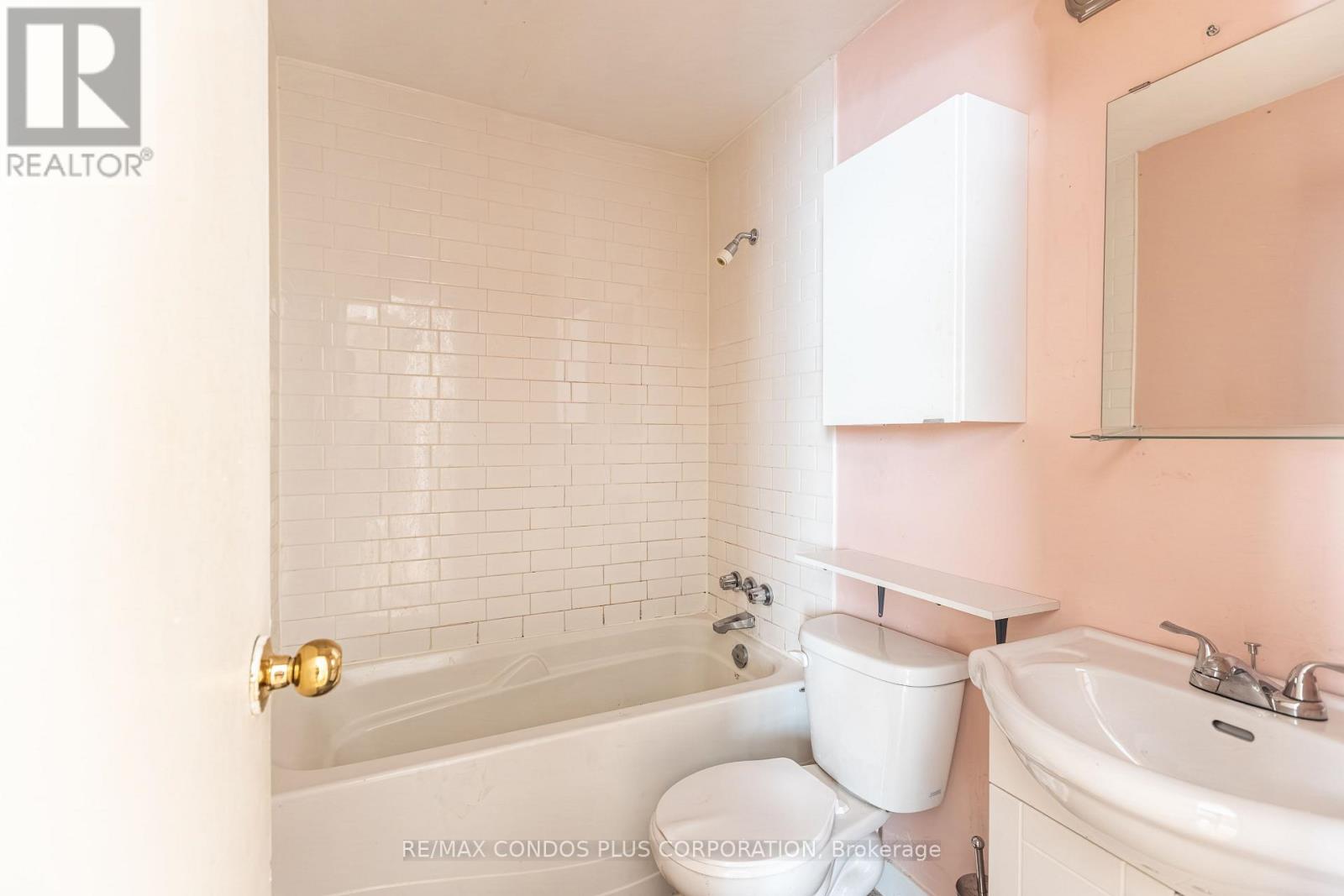 204 - 225 Gladstone Avenue, Toronto, Ontario  M6J 3L5 - Photo 14 - C13138904