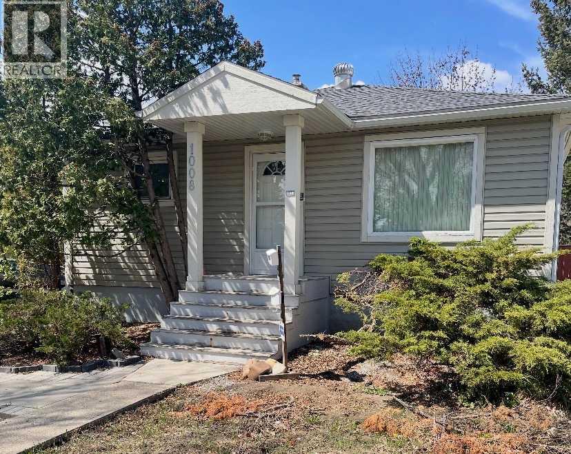 1008 17 Street S, Lethbridge, Alberta  T1K 0B3 - Photo 1 - A2310931