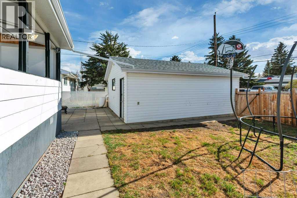 5220 Lawton Avenue, Blackfalds, Alberta  T0M 0J0 - Photo 31 - A2310434