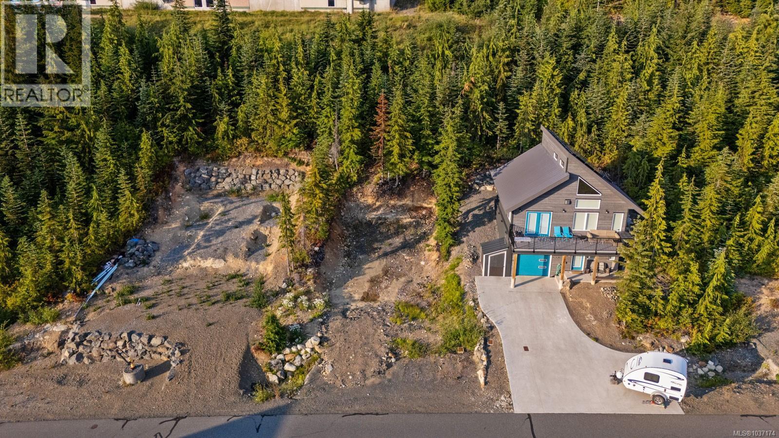 960 Cruikshank Ridge, Courtenay, British Columbia  V9J 1L0 - Photo 4 - 1037174