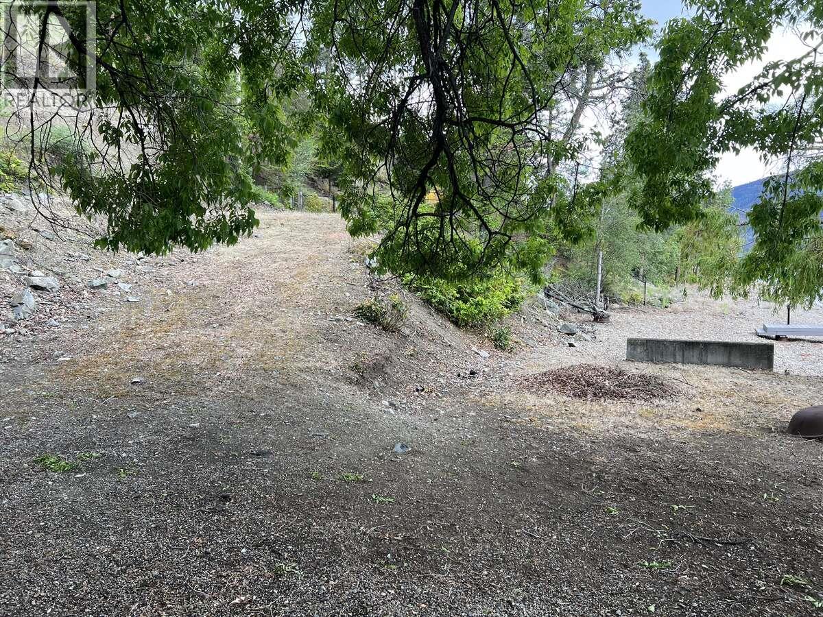 3892 Finch Road, Kelowna, British Columbia  V4V 1N4 - Photo 9 - 10387555