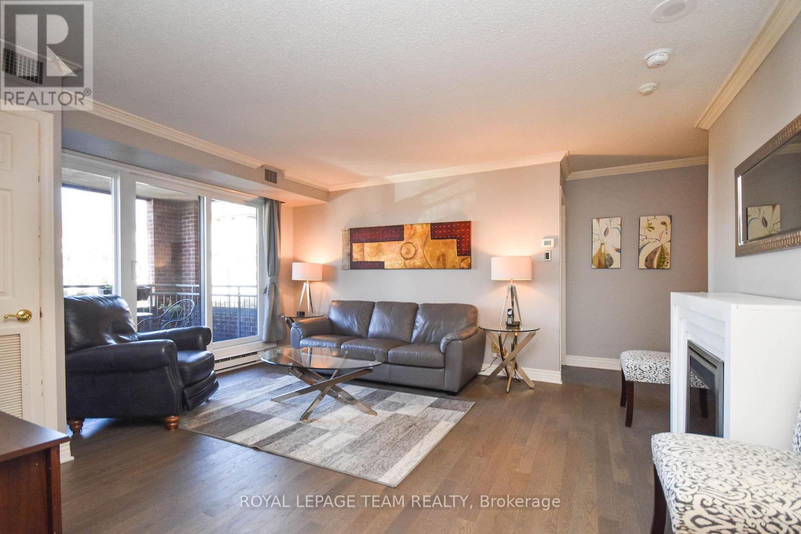 203 - 959 North River Road, Ottawa, Ontario  K1K 3V3 - Photo 5 - X13139358