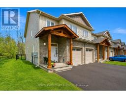 405 VOYAGEUR PLACE W, Russell, Ontario