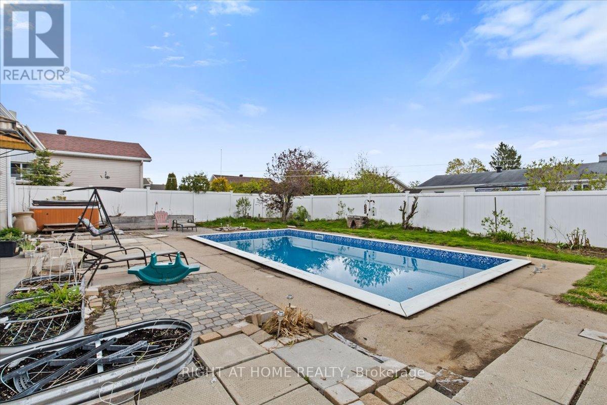 2439 Raymond Street, Clarence-Rockland, Ontario  K4K 1K3 - Photo 6 - X13139376