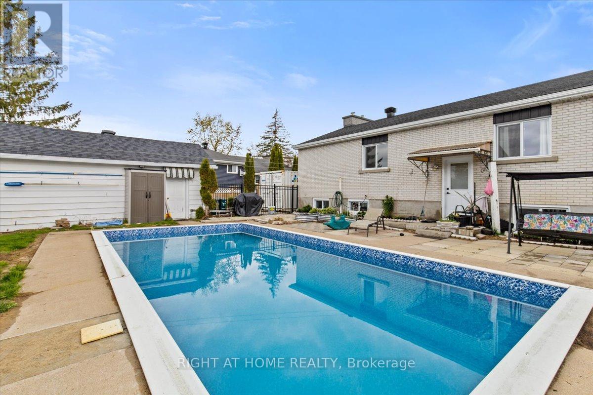2439 Raymond Street, Clarence-Rockland, Ontario  K4K 1K3 - Photo 7 - X13139376