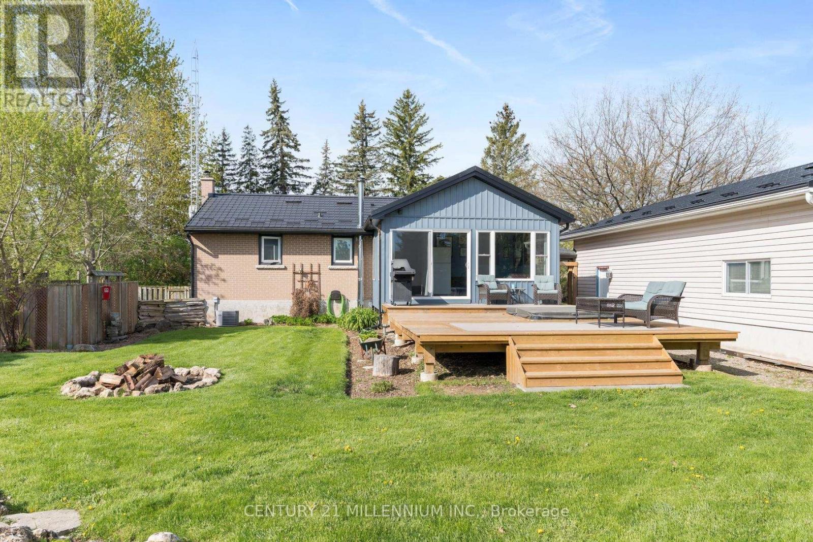 10875 Fifth Line, Halton Hills, Ontario  L7G 4S6 - Photo 4 - W13054772