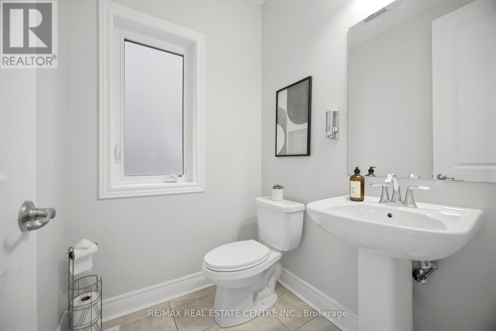 24 Duffel Crescent, Halton Hills, Ontario  L7G 0M1 - Photo 15 - W13121052