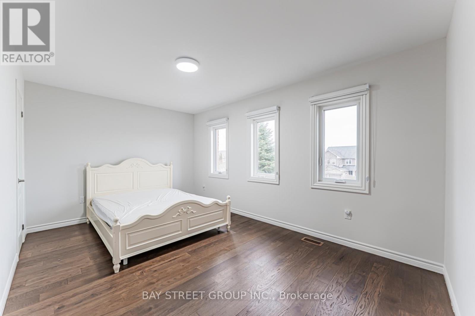 277 Stone Road, Aurora, Ontario  L4G 6Y7 - Photo 18 - N13139372
