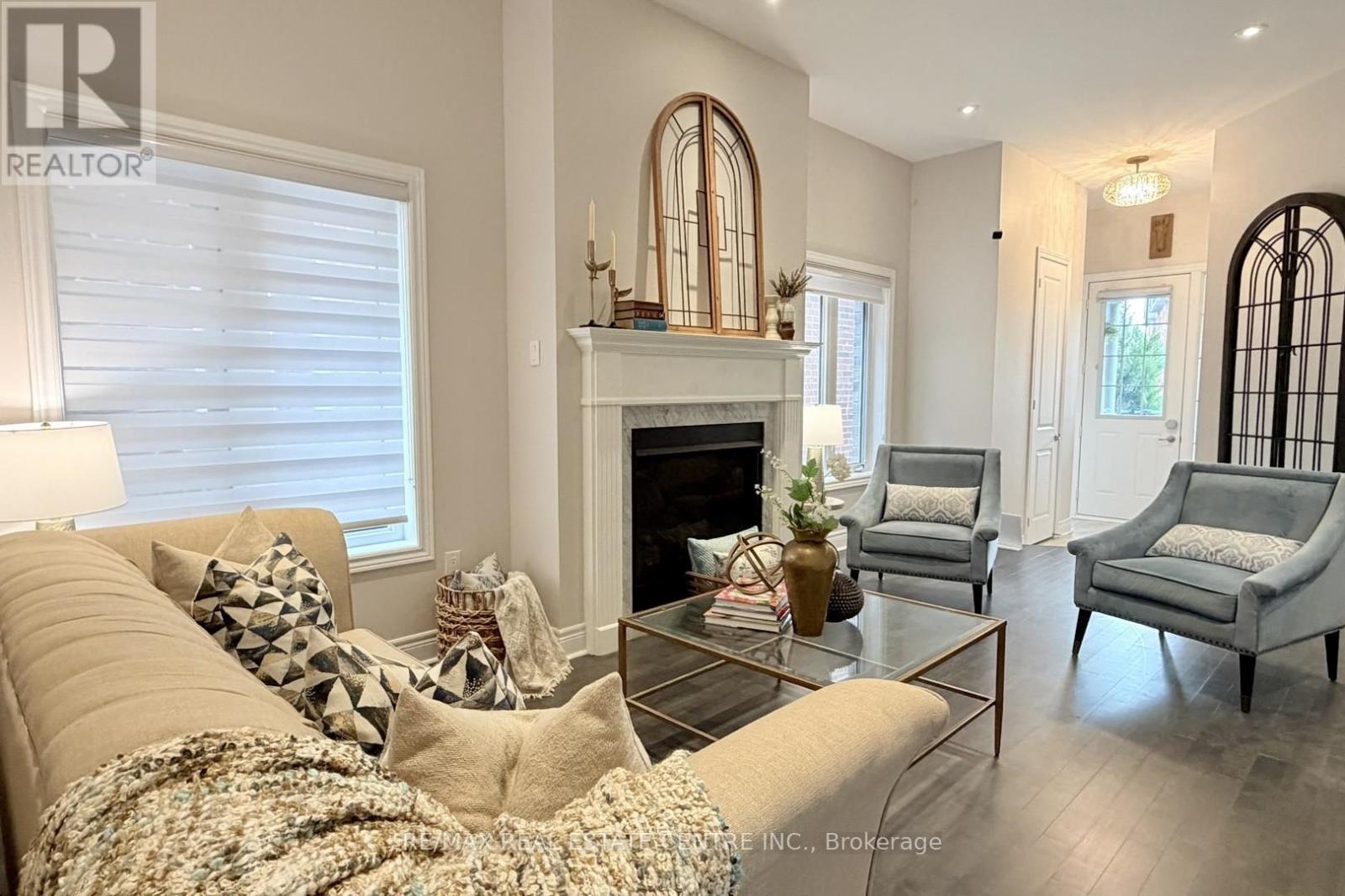 24 Duffel Crescent, Halton Hills, Ontario  L7G 0M1 - Photo 7 - W13121052