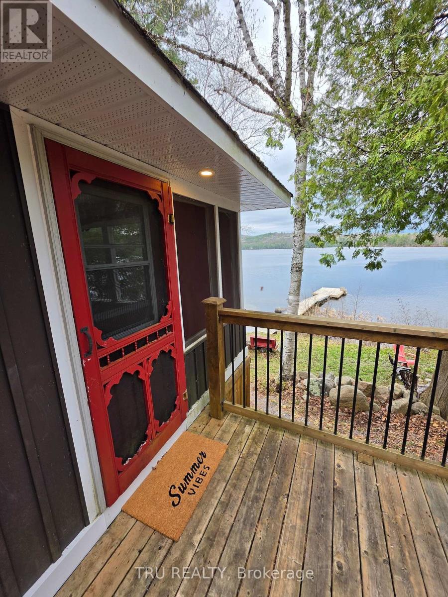 952 Siberia Road, Madawaska Valley, Ontario  K0J 1B0 - Photo 3 - X13139360