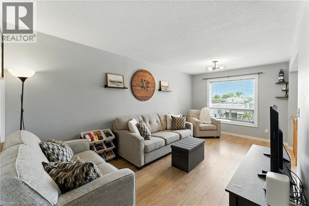 37 Hilltop Drive, Ayr, Ontario  N0B 1E0 - Photo 11 - 40830160