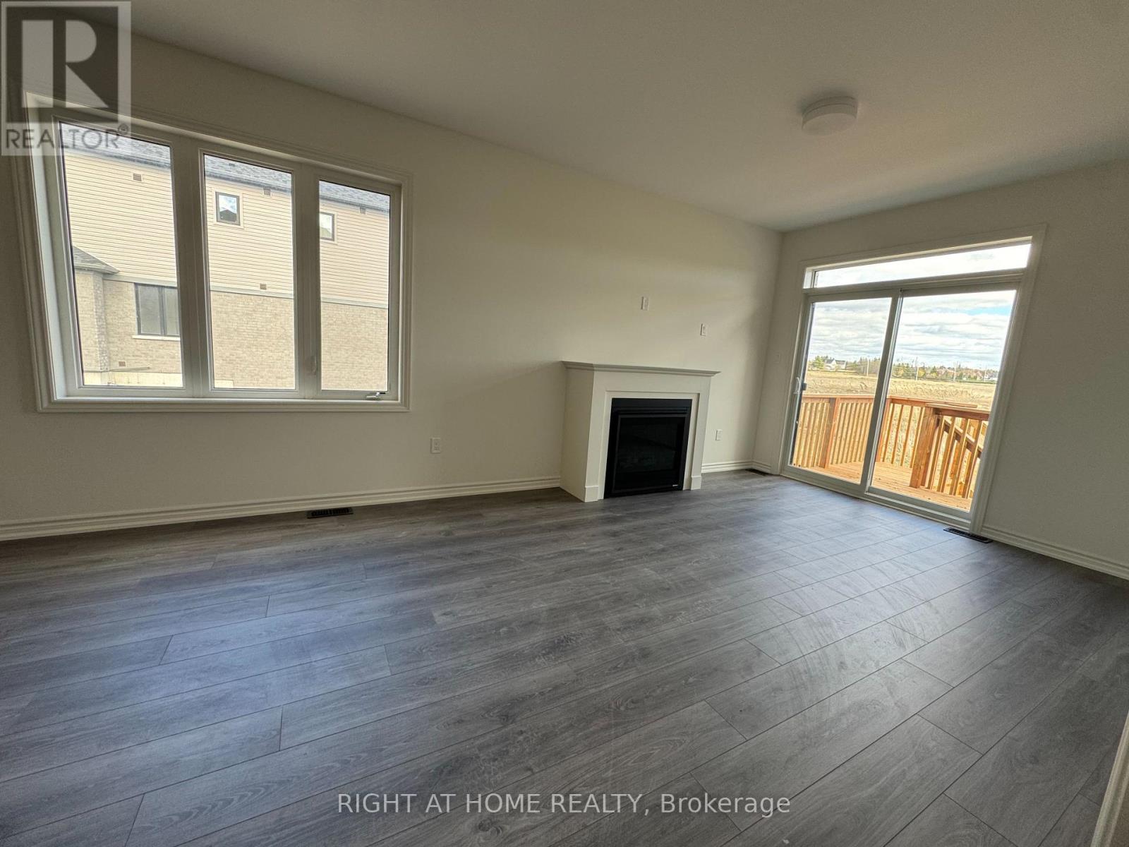 62 Debois St Main Unit Street, Kawartha Lakes, Ontario  K9V 6A9 - Photo 14 - X13131404