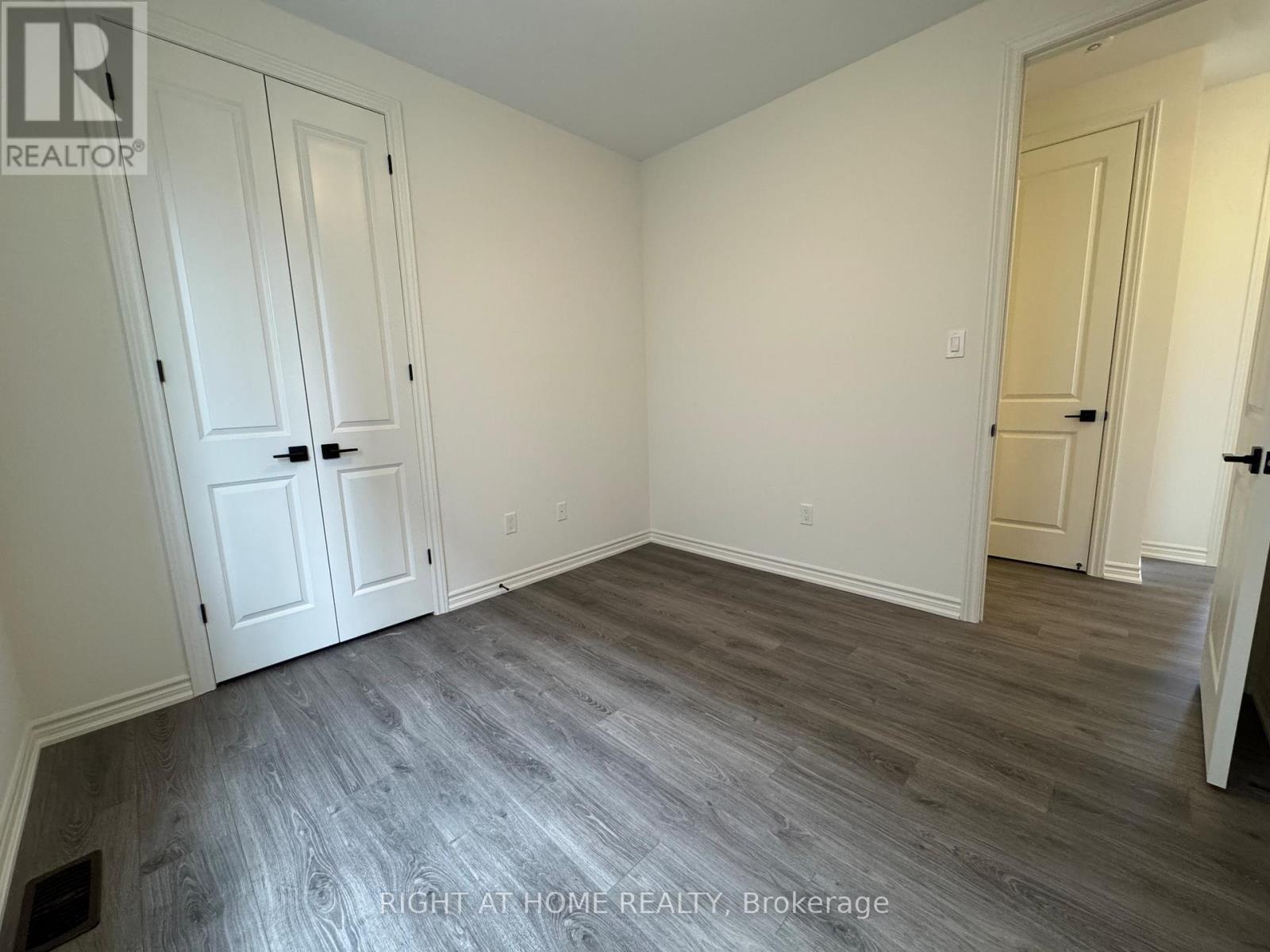 62 Debois St Main Unit Street, Kawartha Lakes, Ontario  K9V 6A9 - Photo 30 - X13131404