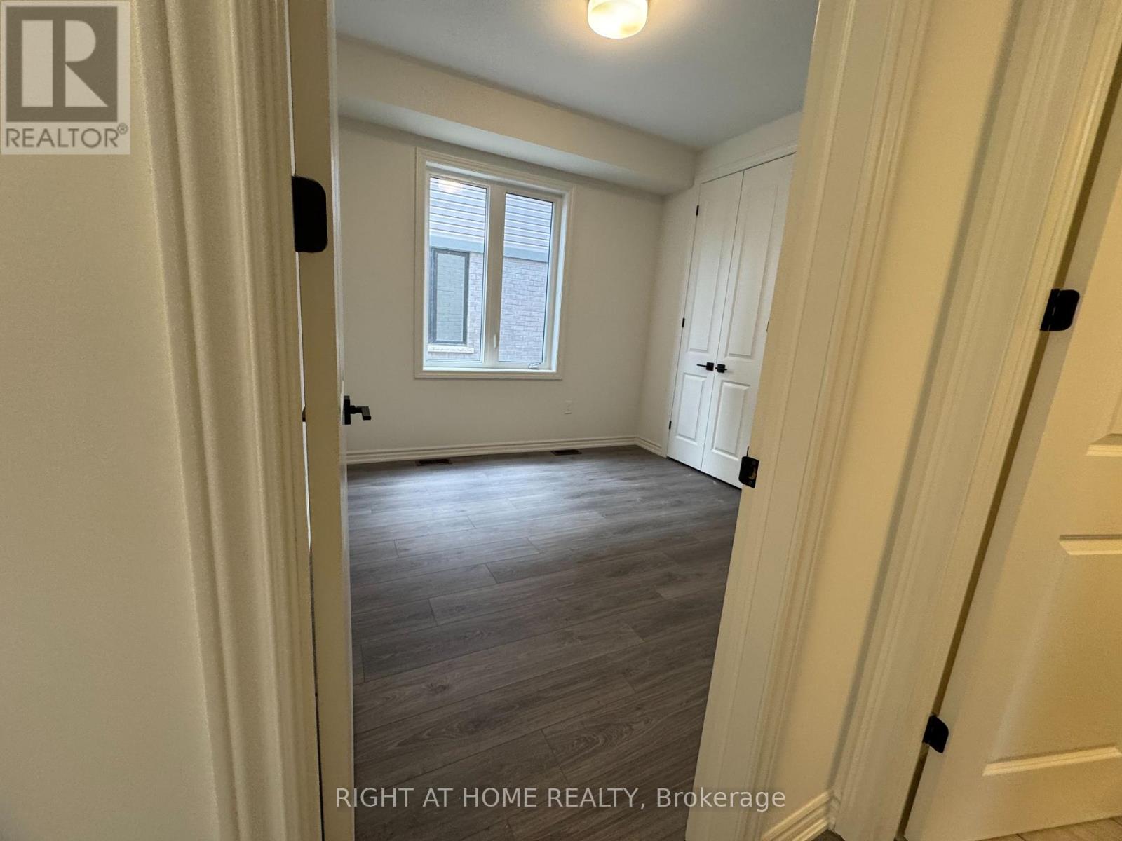 62 Debois St Main Unit Street, Kawartha Lakes, Ontario  K9V 6A9 - Photo 27 - X13131404
