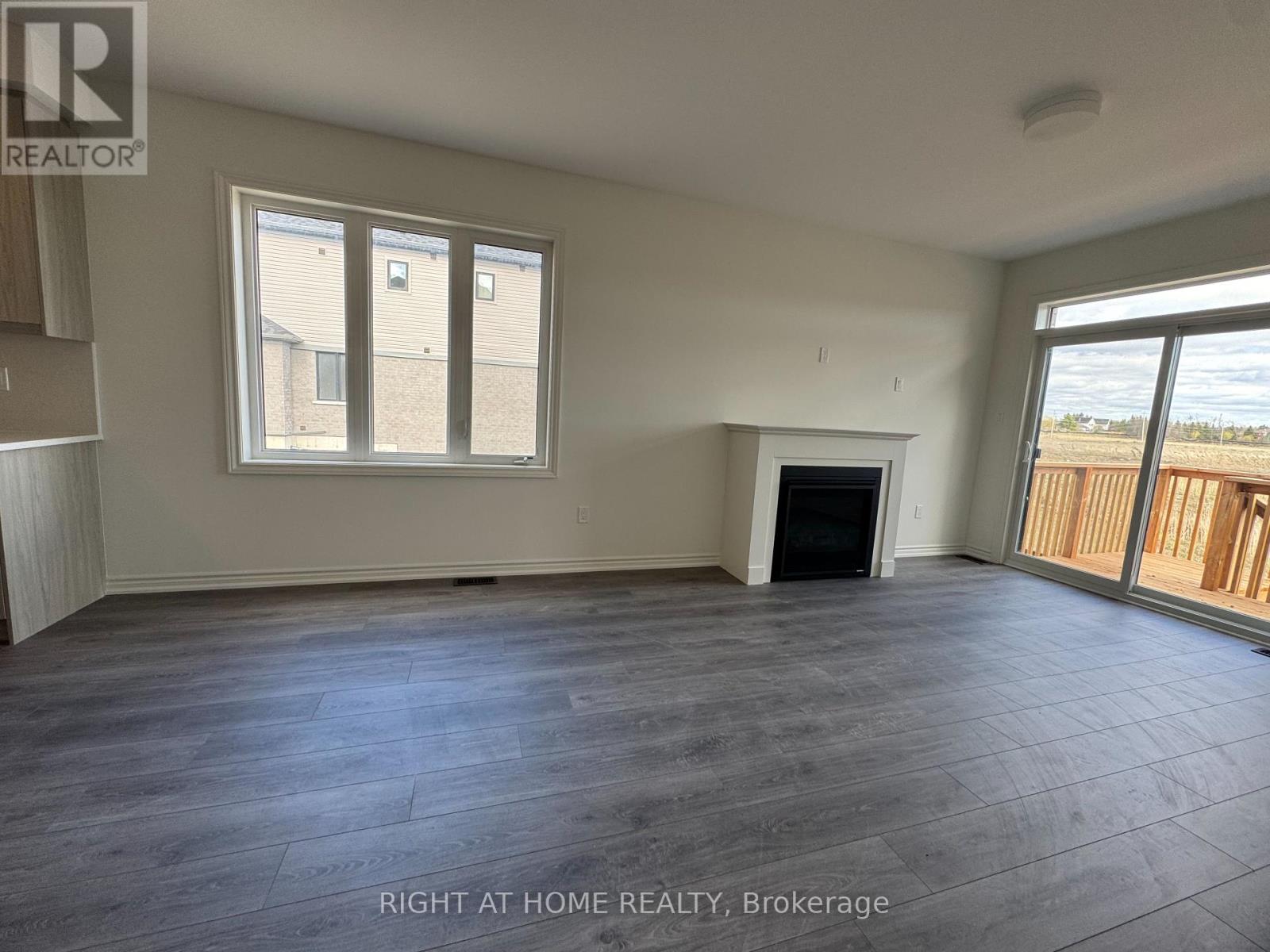 62 Debois St Main Unit Street, Kawartha Lakes, Ontario  K9V 6A9 - Photo 13 - X13131404