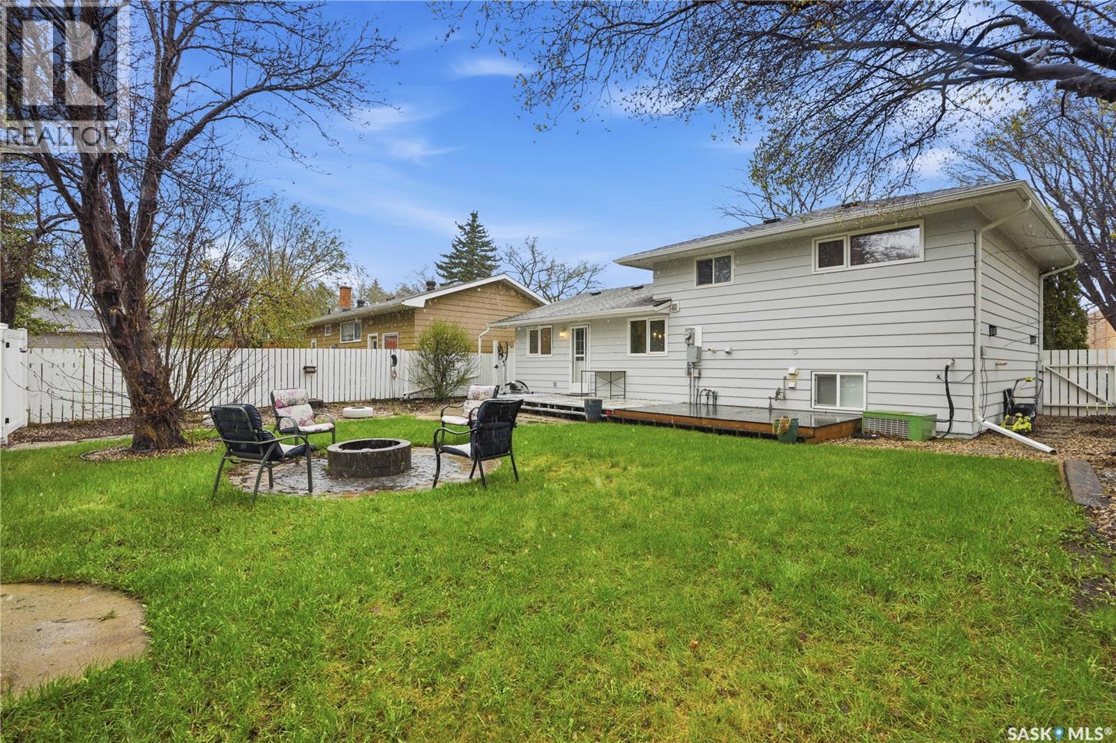 2305 Taylor Street E, Saskatoon, Saskatchewan  S7H 1W8 - Photo 4 - SK036207