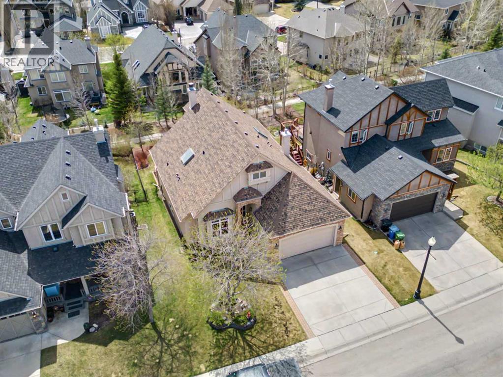 183 Discovery Ridge Way SW, Calgary, Alberta  T3H 5G3 - Photo 2 - A2309044