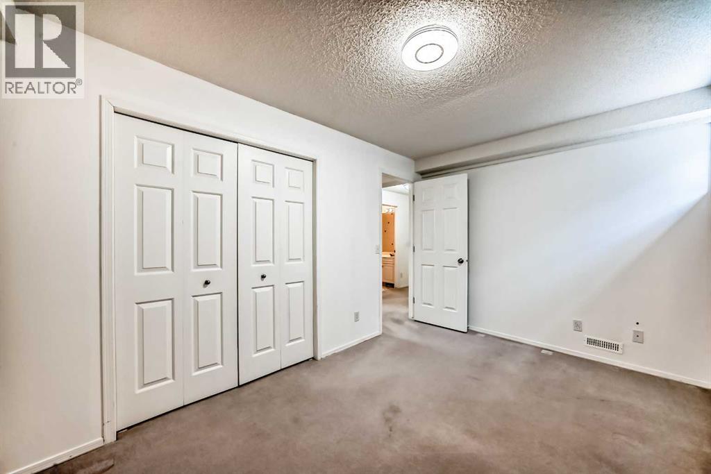 311 Bridlecreek Green SW, Calgary, Alberta  T2Y 3P1 - Photo 38 - A2310869