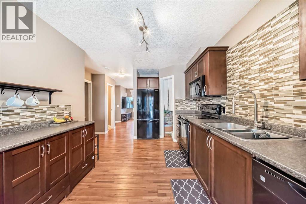 173 Eversyde Common SW, Calgary, Alberta  T2Y 4Z5 - Photo 12 - A2310892