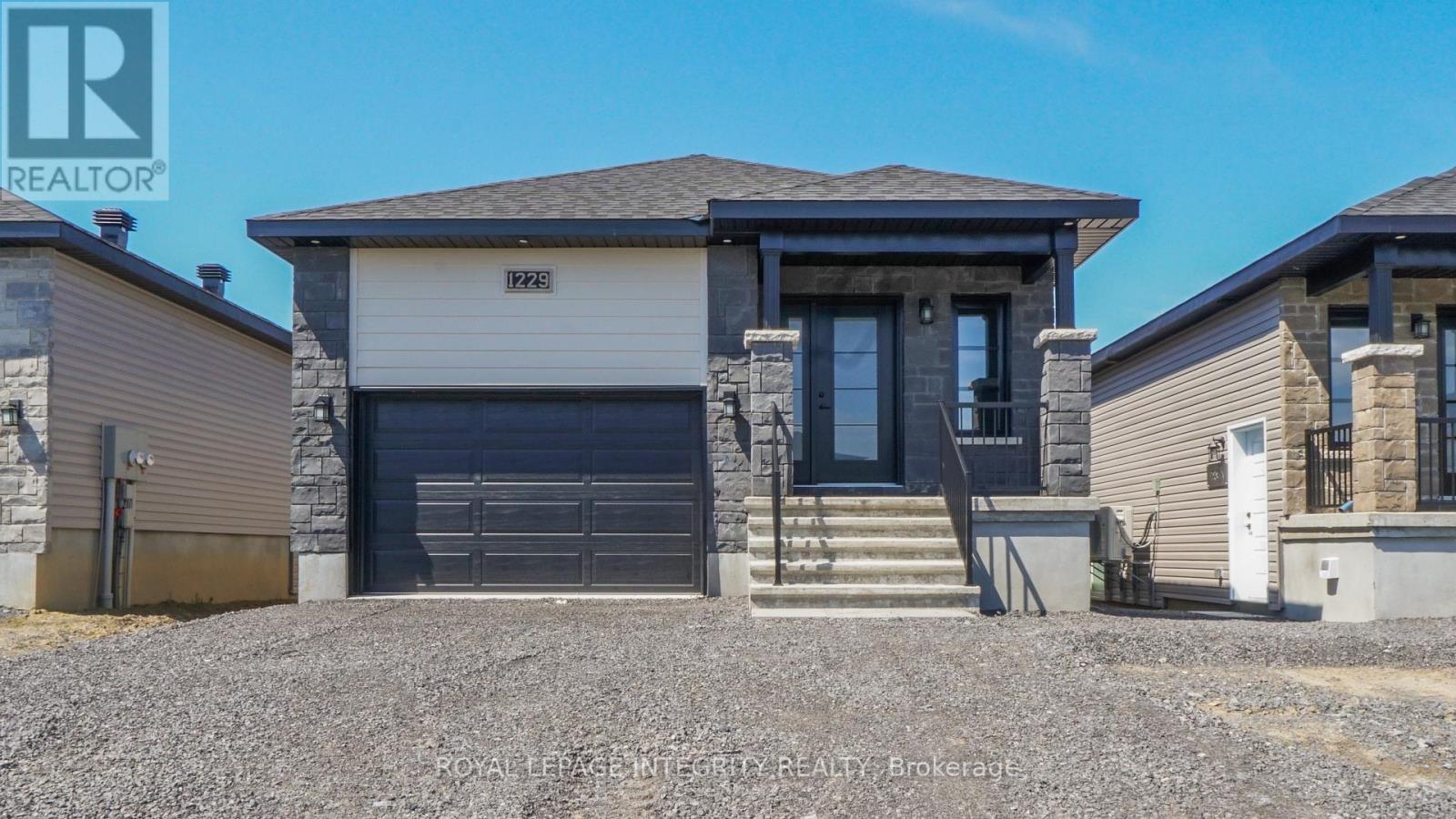 1231 Montblanc Crescent, Russell, Ontario  K0A 1W0 - Photo 1 - X13139378