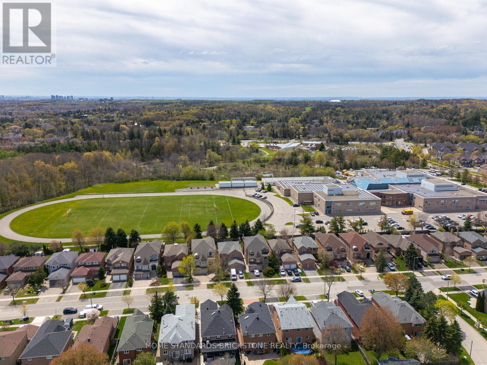 65 Springer Drive S, Richmond Hill, Ontario  L4C 0G3 - Photo 7 - N13138082