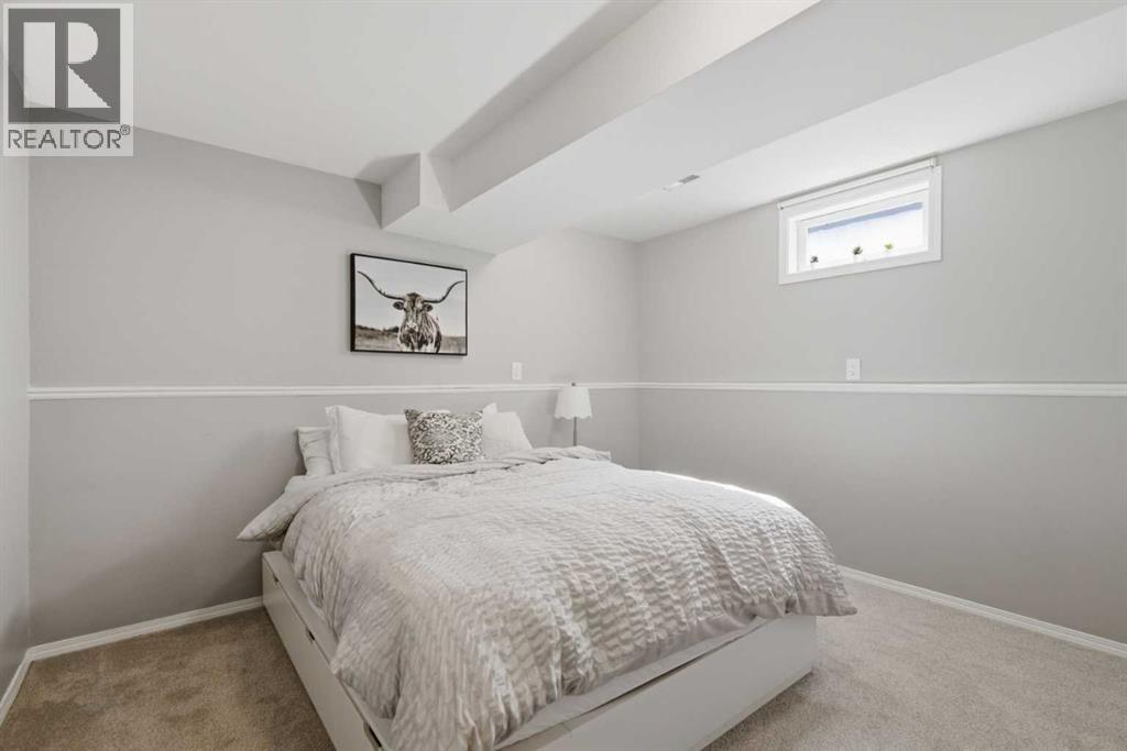 559 Deerpath Court SE, Calgary, Alberta  T2J 6C8 - Photo 32 - A2301646