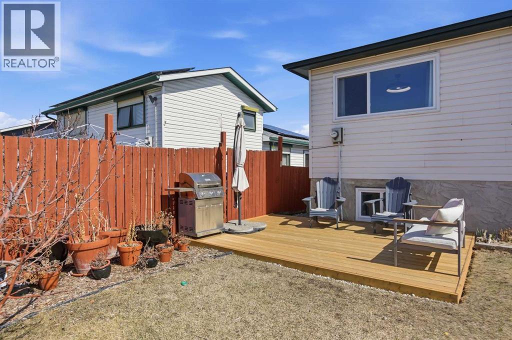 559 Deerpath Court SE, Calgary, Alberta  T2J 6C8 - Photo 40 - A2301646