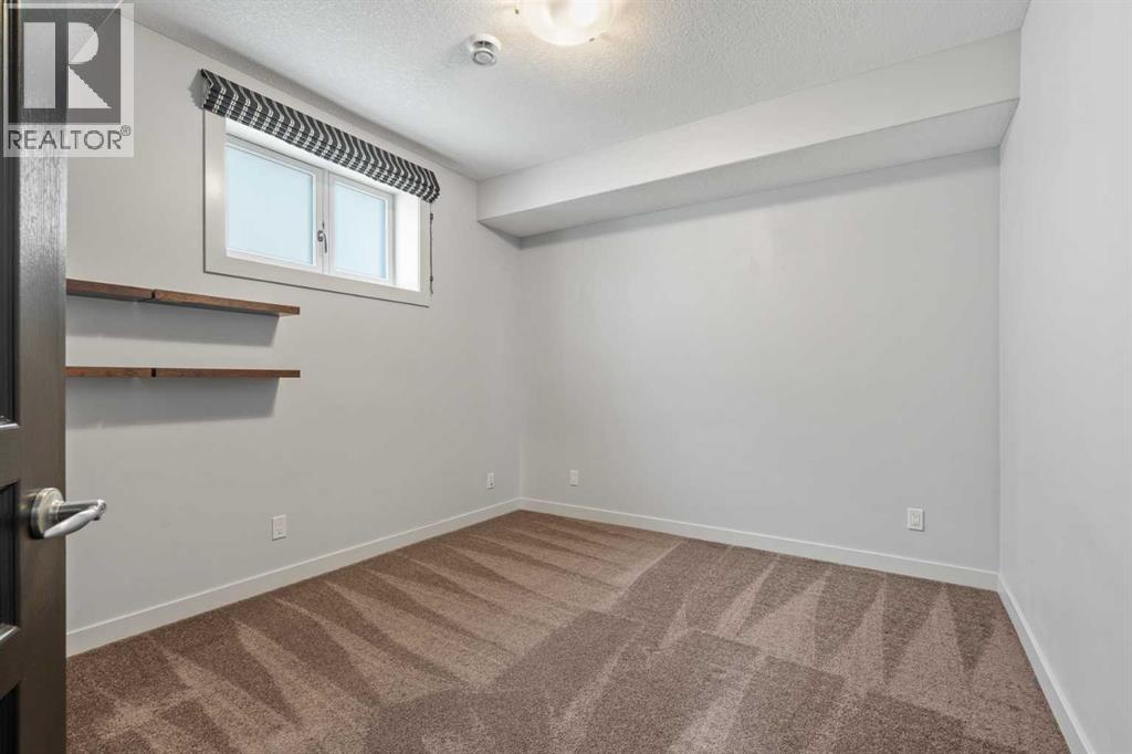 88 Crestridge Way SW, Calgary, Alberta  T3B 5Z2 - Photo 36 - A2308823