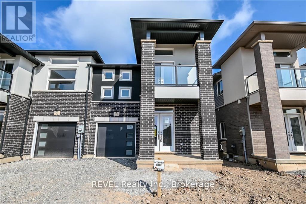 UPPER - 77 RENFREW TRAIL, Welland, Ontario