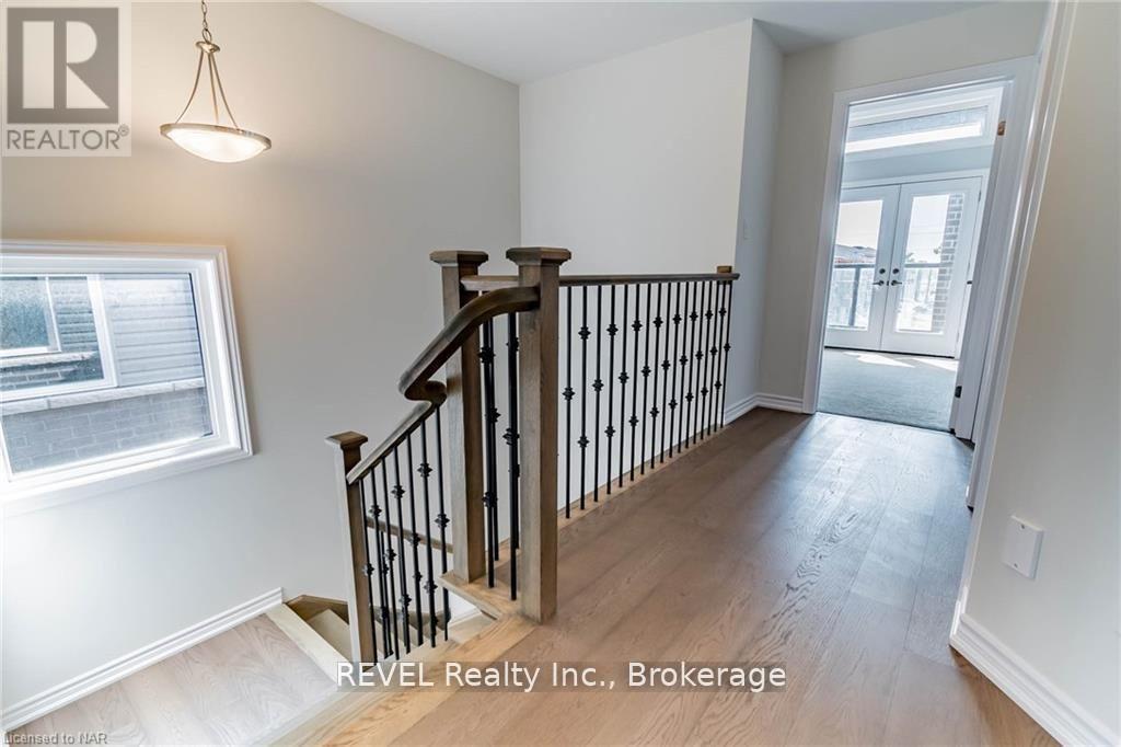 Upper - 77 Renfrew Trail, Welland, Ontario  L3C 0K2 - Photo 19 - X13139412