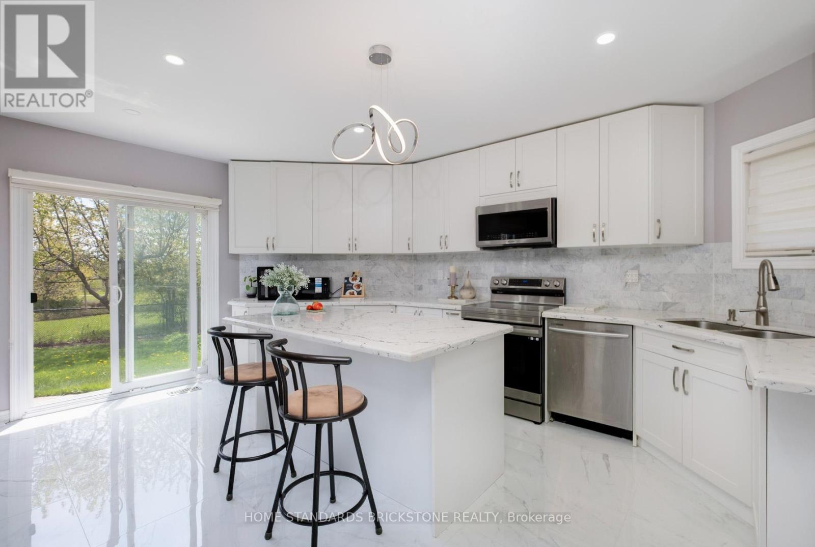 65 Springer Drive S, Richmond Hill, Ontario  L4C 0G3 - Photo 22 - N13138082