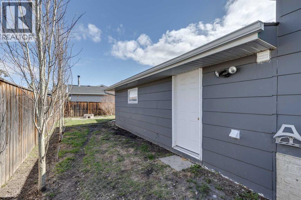 201 Southridge Place, Didsbury, Alberta  T0M 0W0 - Photo 7 - A2307093