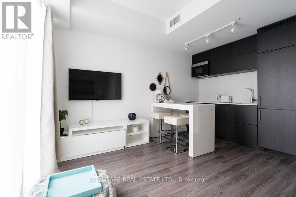 1020 - 20 Edward Street, Toronto, Ontario  M5G 1C9 - Photo 5 - C13139396