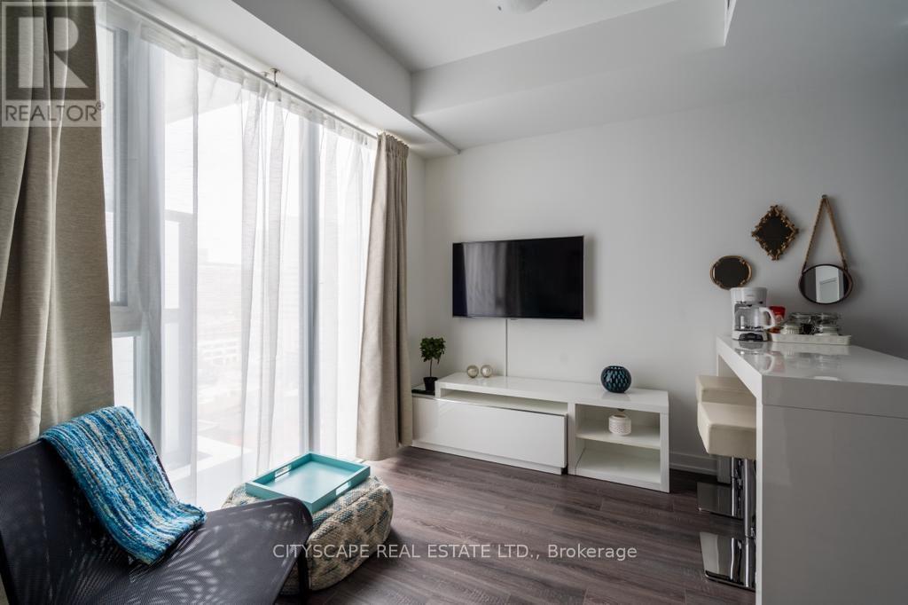 1020 - 20 Edward Street, Toronto, Ontario  M5G 1C9 - Photo 6 - C13139396